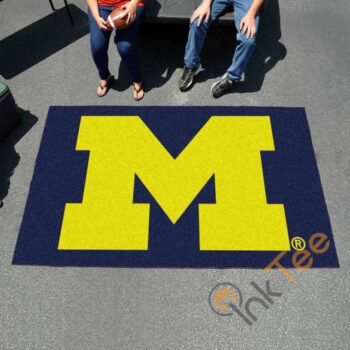 Michigan Wolverines Area Rug Amazon Best Seller Sku 330 Rug 1586436085506